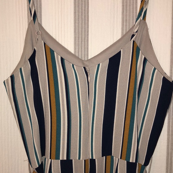 Stripped Jumpsuit - Picture 8 of 9